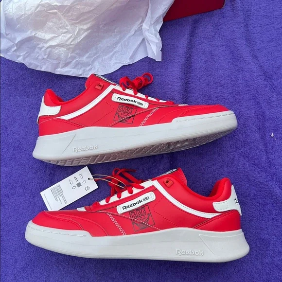 Reebok Keith Haring Sneakers - Picture 2 of 11